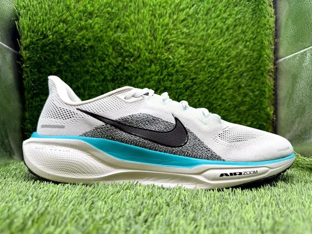 Nike Pegasus 41 FD2722-103 Athletic Sneaker Men's 12.5 White Mesh Road Running